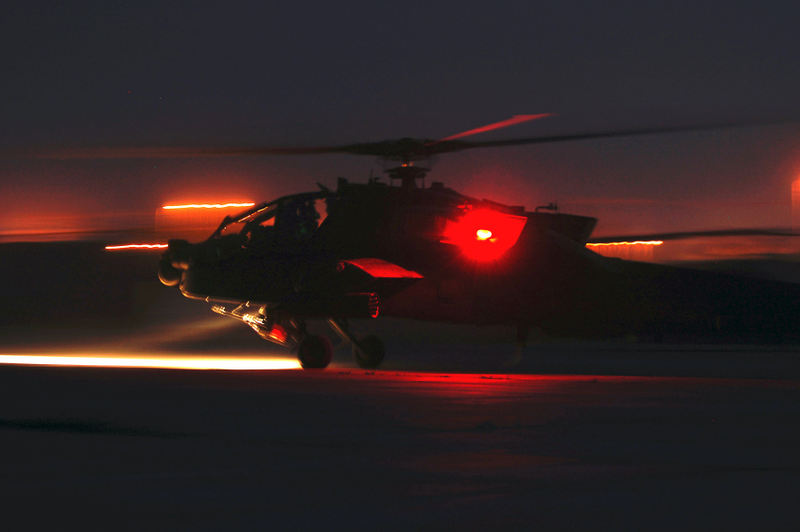 Illustration for article titled American Apache Attack Choppers Quietly Join The Fight Against ISIS